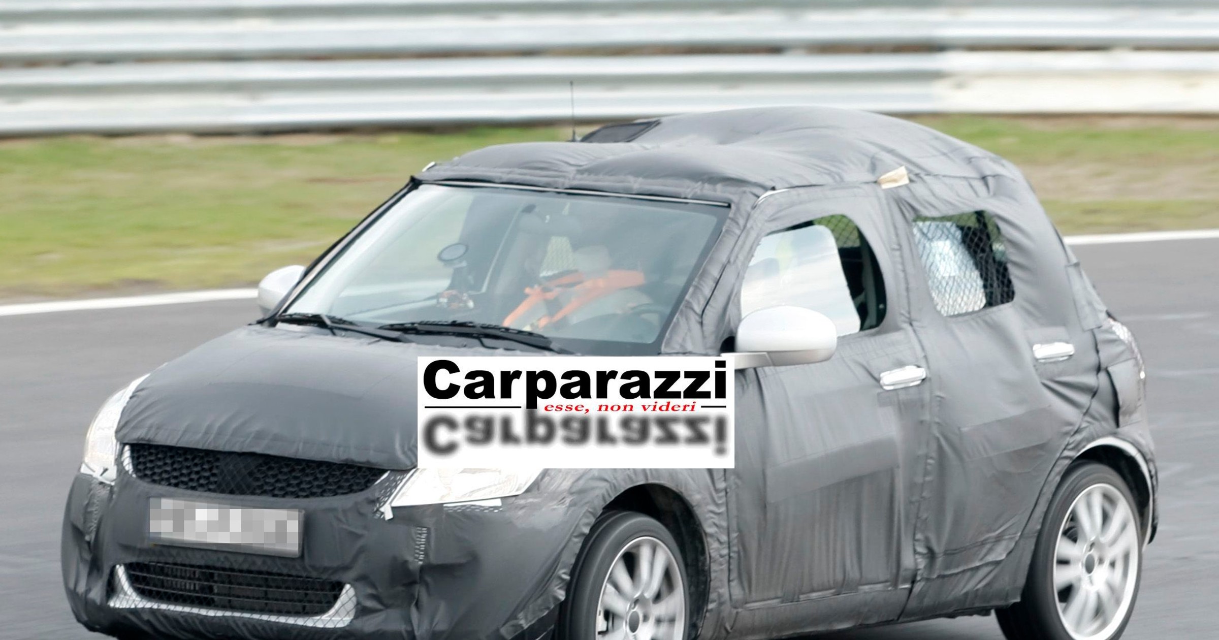 Zdjęcia szpiegowskie: nowy Suzuki Swift zadebiutuje we wrześniu 2010