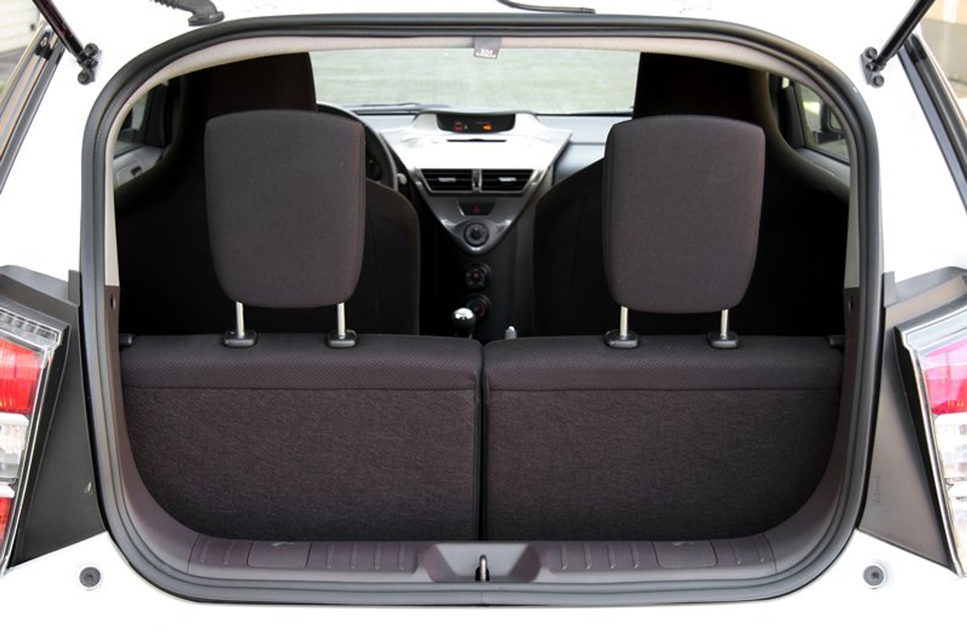 Test: Toyota iQ 1,0 (50 kW) – Má pod čepicí