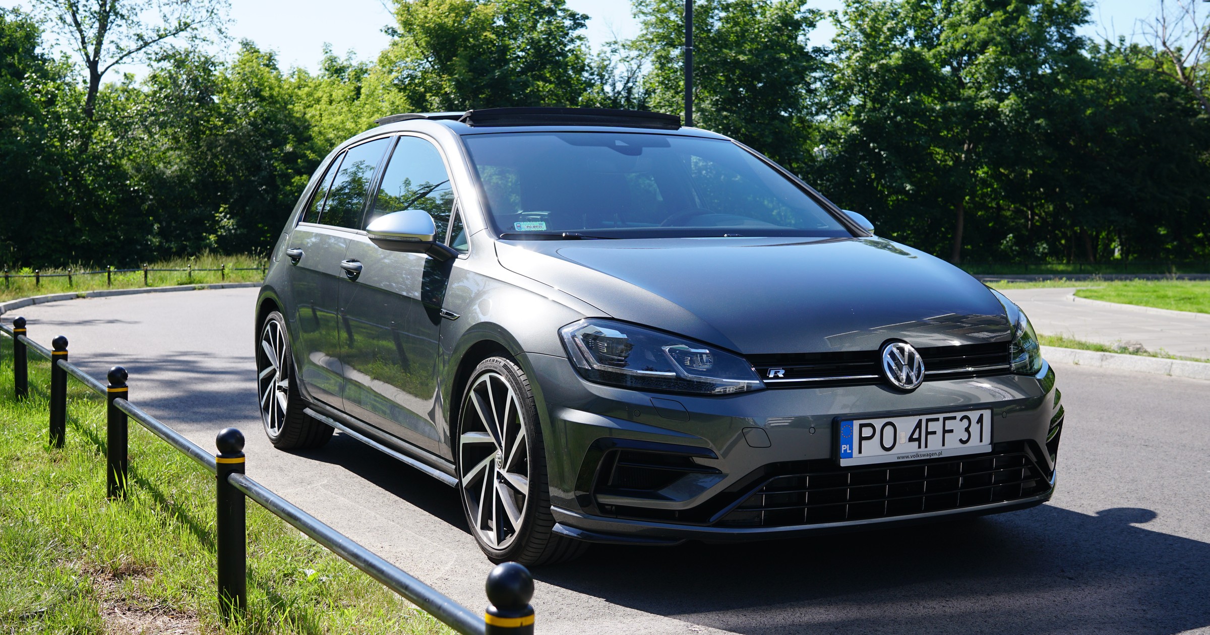 Volkswagen Golf R