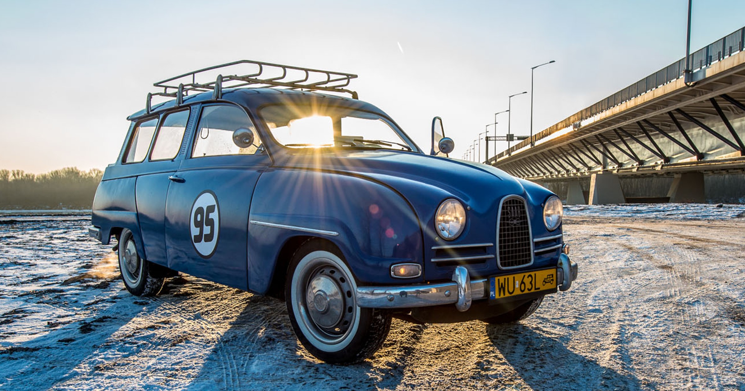 Saab 95 - troje drzwi, siedem miejsc, dwa suwy
