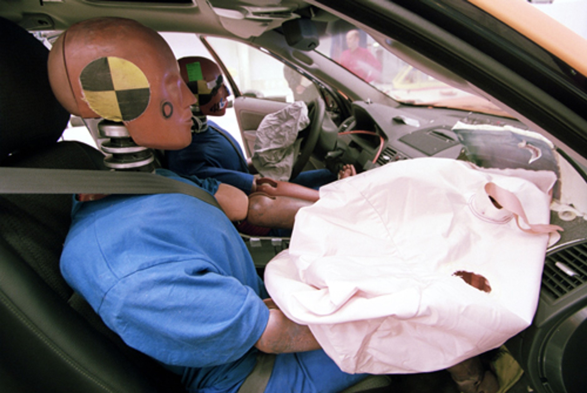 Wszystko o airbagach i pasach bezpieczeństwa
