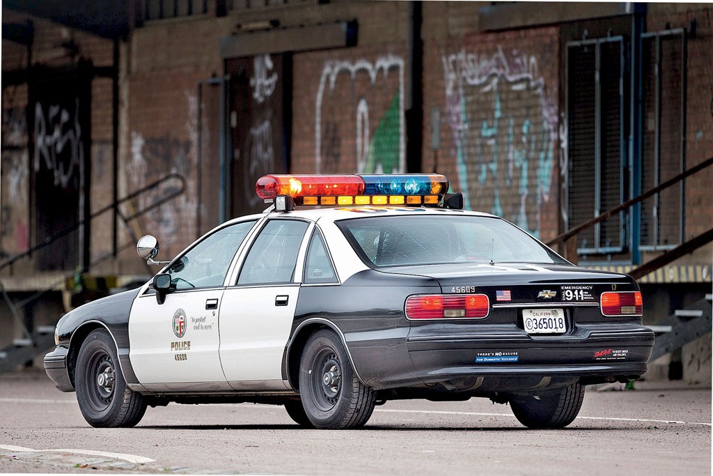 Chevrolet Caprice Police Car 9C1 - postrach bandytów