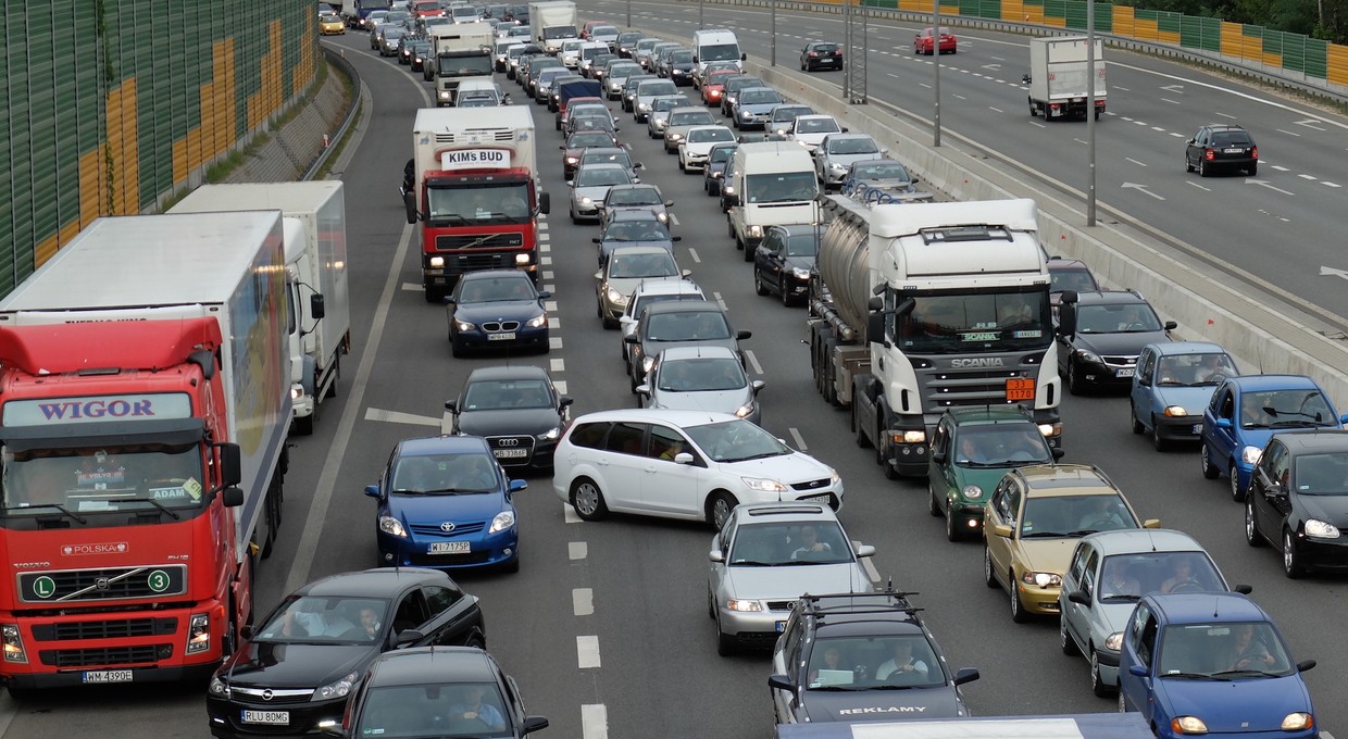 Powroty do biur paraliżują miasta. "Mam nadzieję, że nigdy nie wrócimy do normalnego trybu"