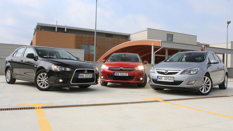 Mitsubishi Lancer kontra Opel Astra i Citroen C4 - który używany kompakt będzie lepszym wyborem?