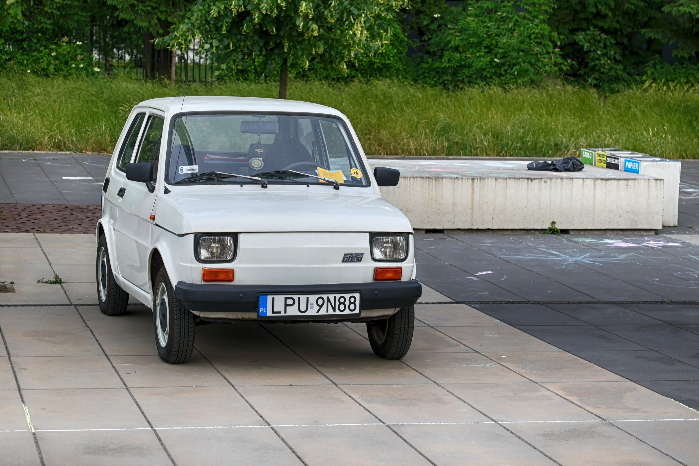 Pytam o auta z PRL. 11/11 powinno być łatwe, a wpadka za wpadką