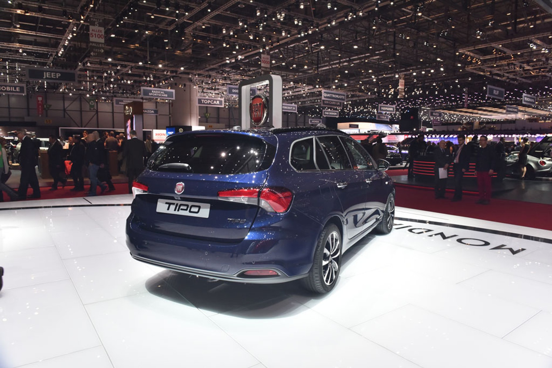 Nowe wersje nadwoziowe Fiata Tipo - dla rodziny i floty