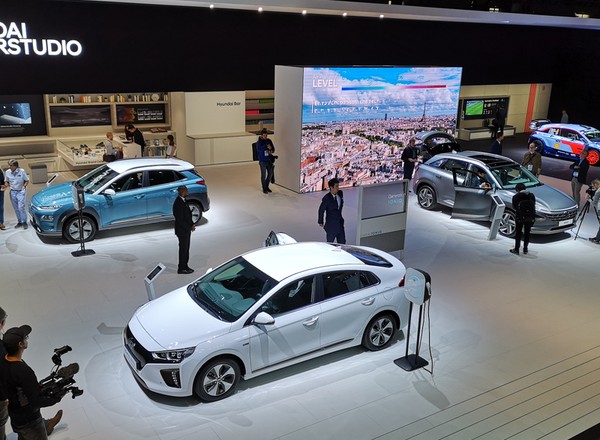 Hyundai, czyli przyszłość motoryzacji prosto z Paryża