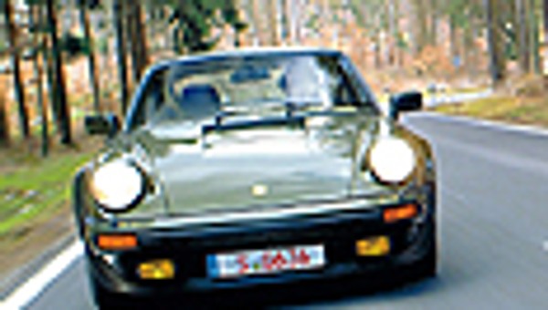 Porsche 911 Turbo - Turbo dodaje skrzydeł