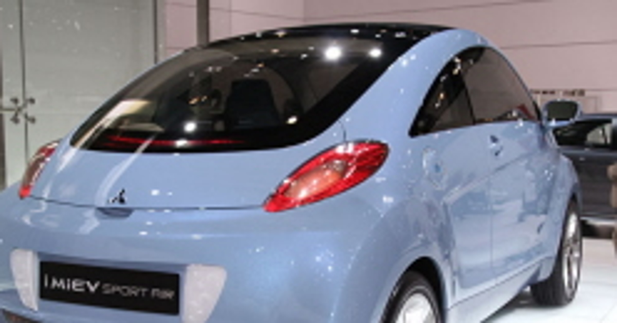 Genewa 2009: Mitsubishi pokazało concept car – kabriolet i MiEV SPORT AIR