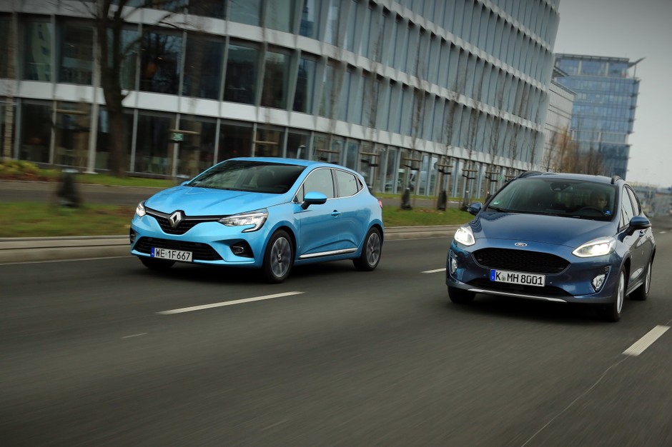 Ford Fiesta 1.0 EcoBoost Hybrid vs. Renault Clio E-Tech