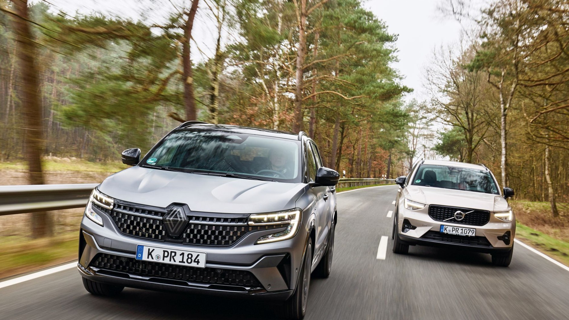Renault Austral kontra Volvo XC40