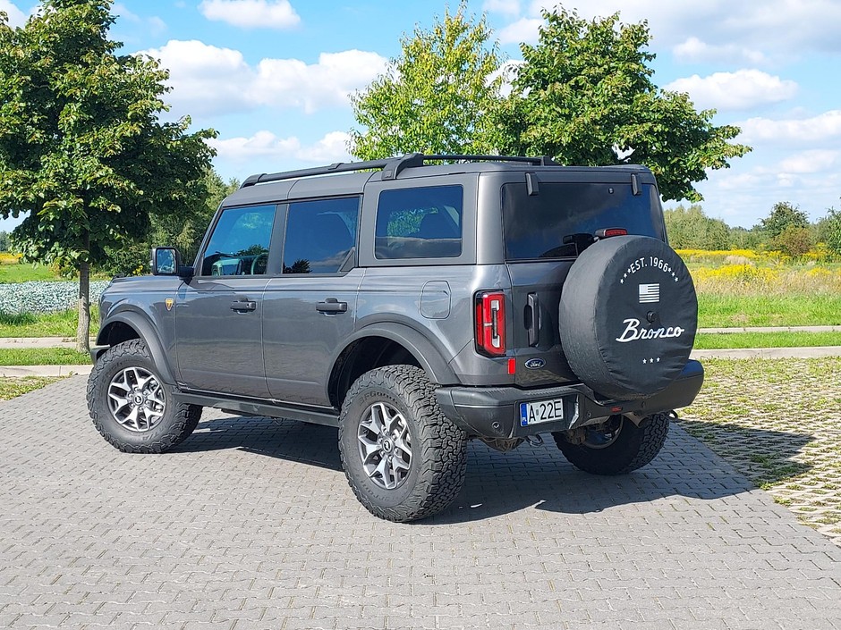 Ford Bronco