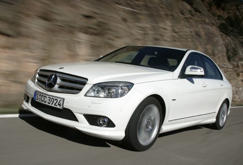 Auto 1 w Polsce