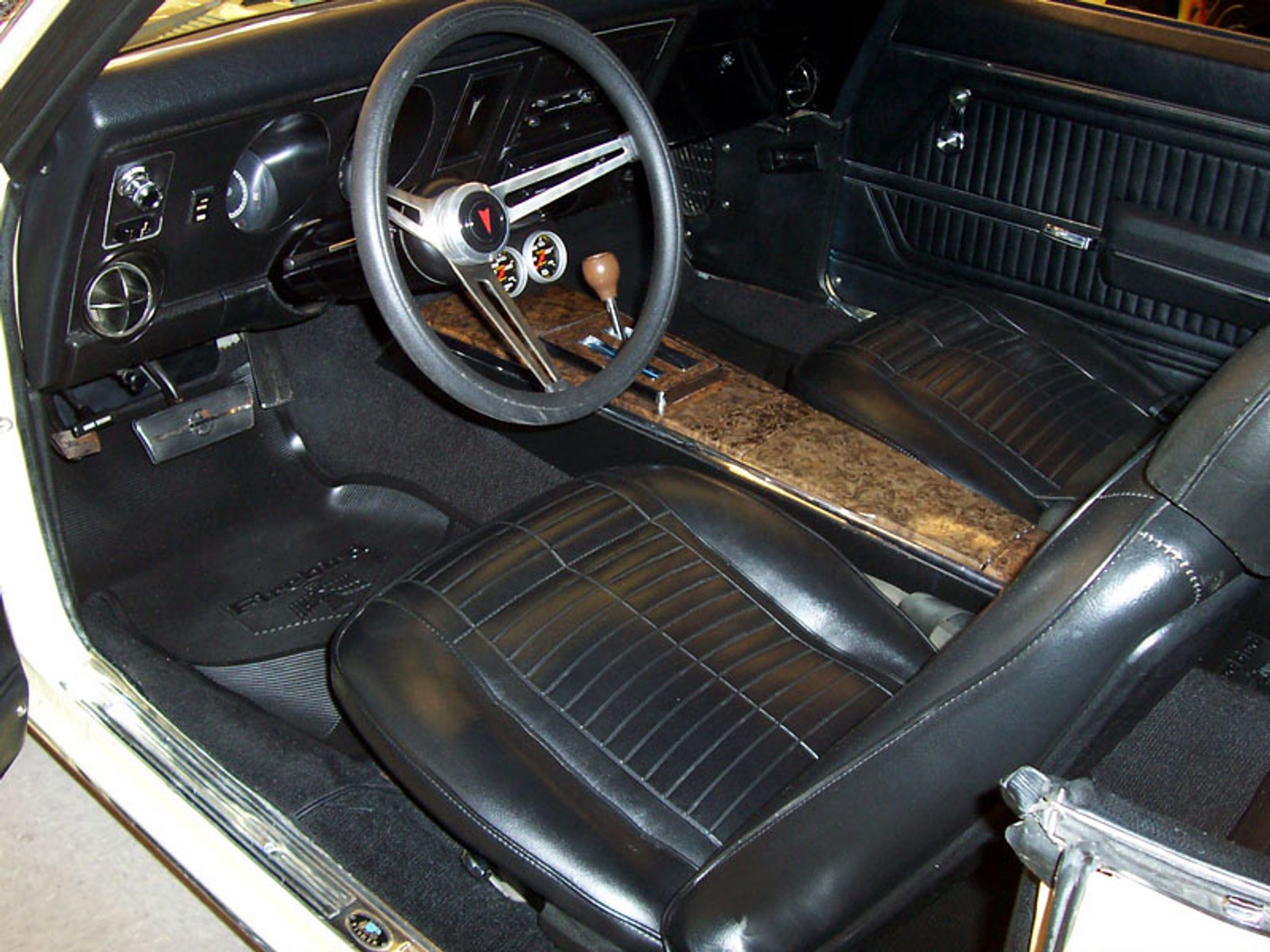 Pontiac Firebird – długi żywot ognistego ptaka