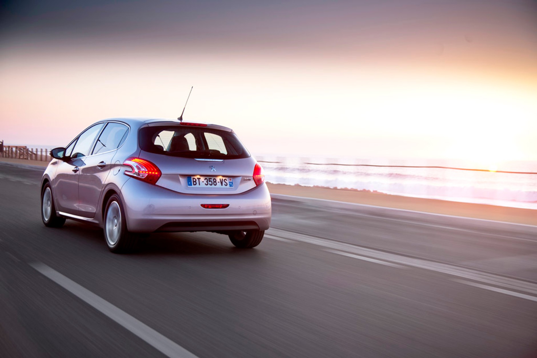 Sprawdziliśmy jak jeździ Peugeot 208