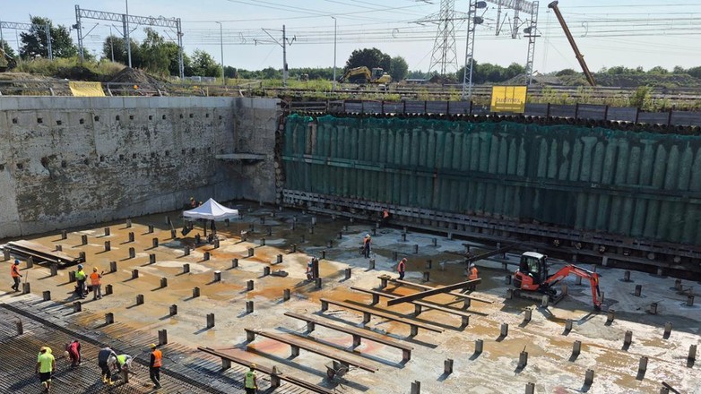 Budowa przejazdu pod torami kolejowymi