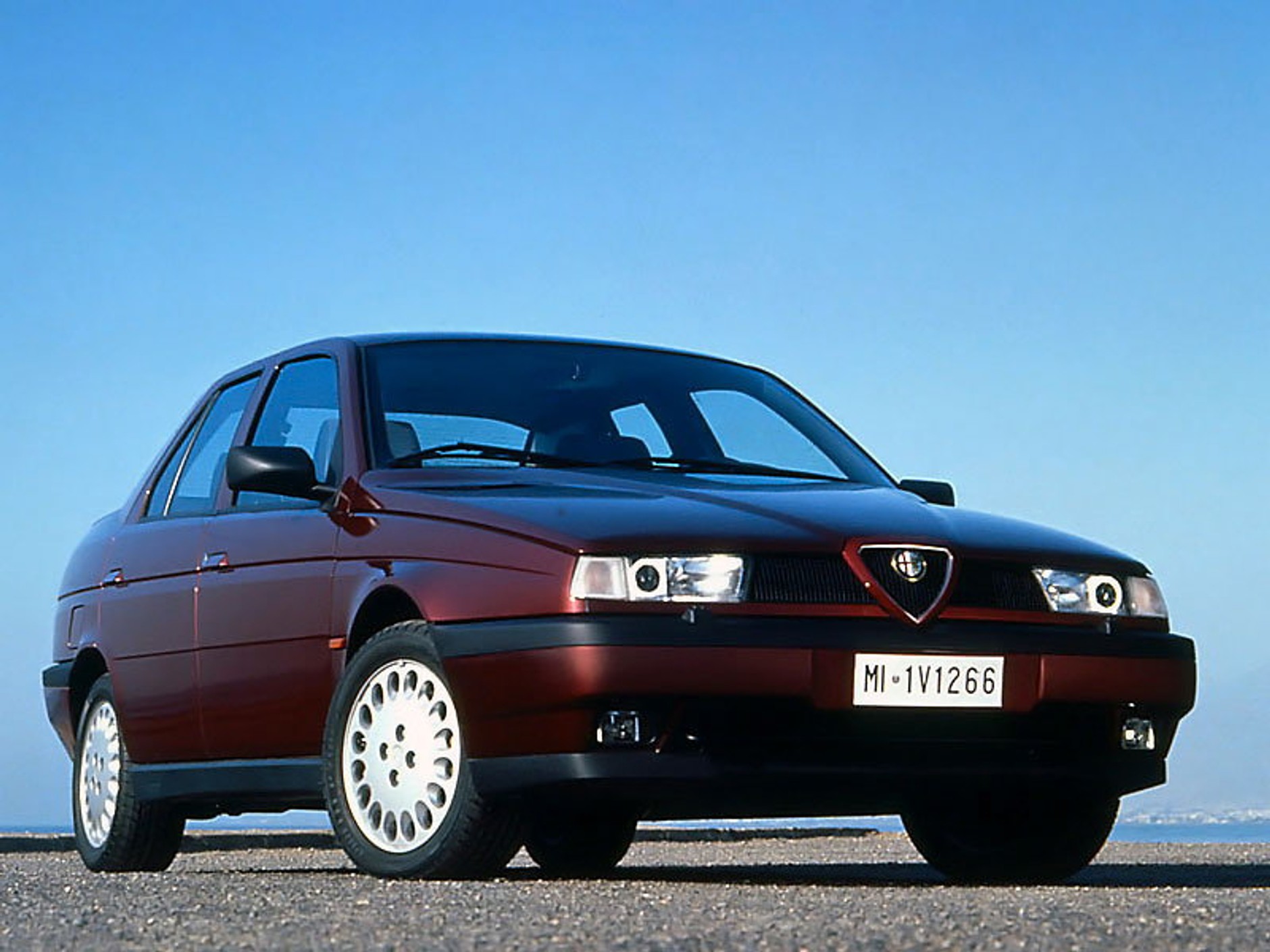 Alfa Romeo 155