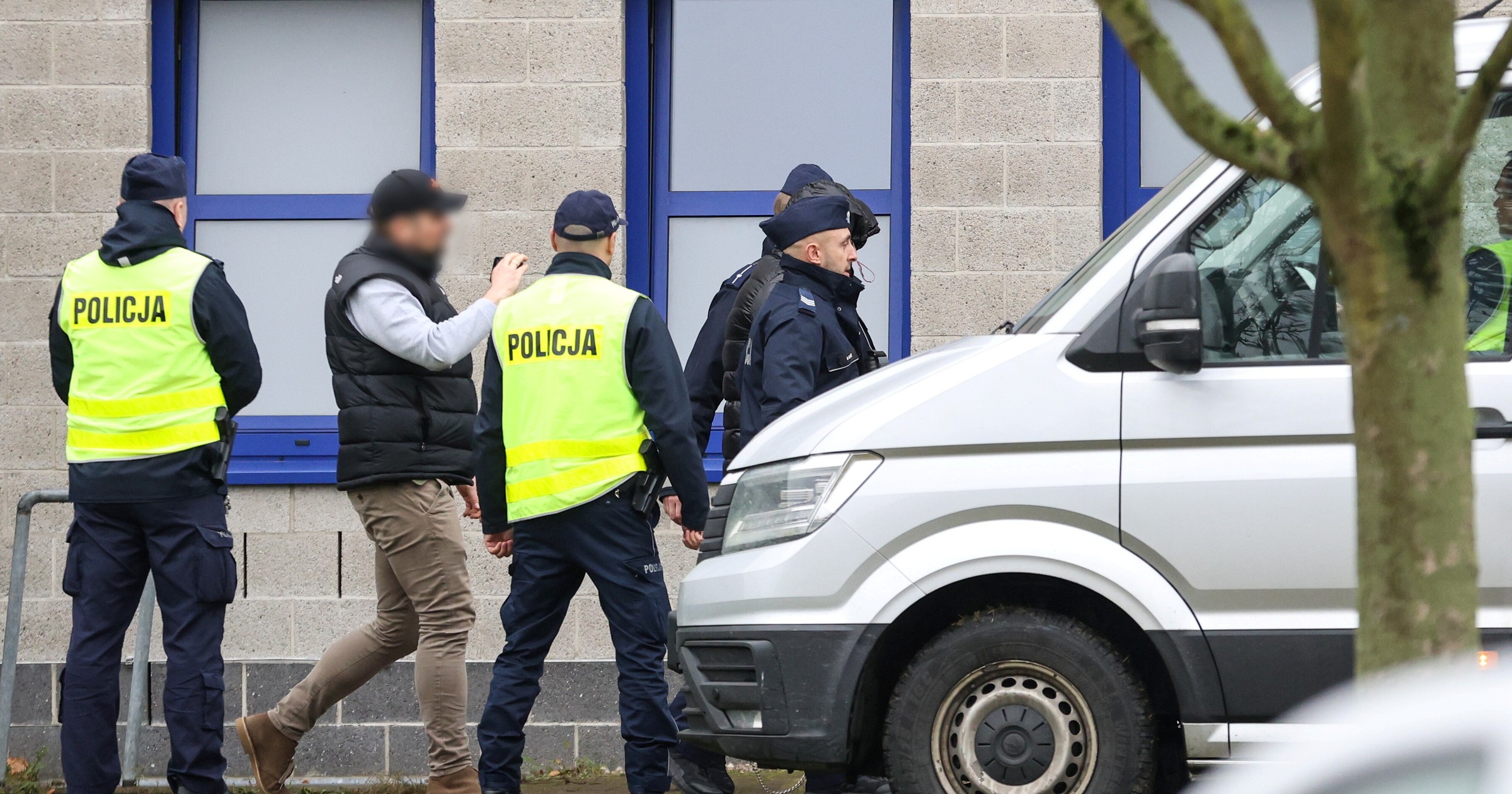 Przekazanie do Polski Łukasza Ż. w Kołbaskowie