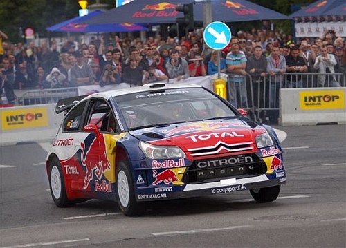 Loeb i Sardo pokazali co potrafią: Huczne powitanie mistrzów na Karowej