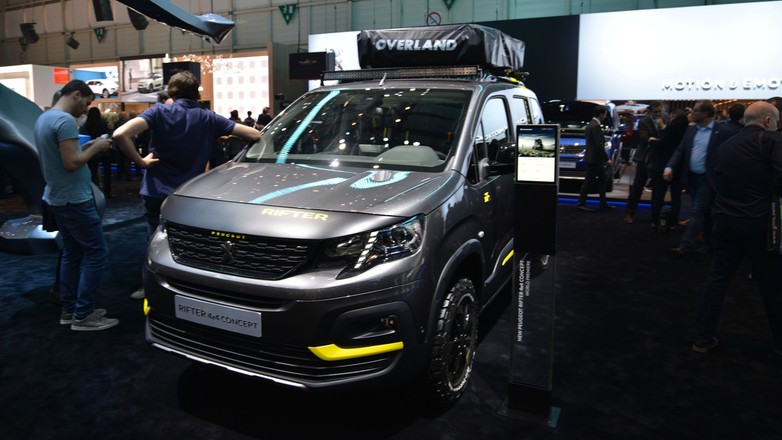 Mnóstwo nowości Peugeota - Genewa Motor Show 2018