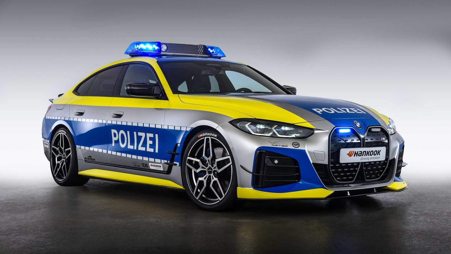Koncepcyjny radiowóz BMW i4 AC Schnitzer