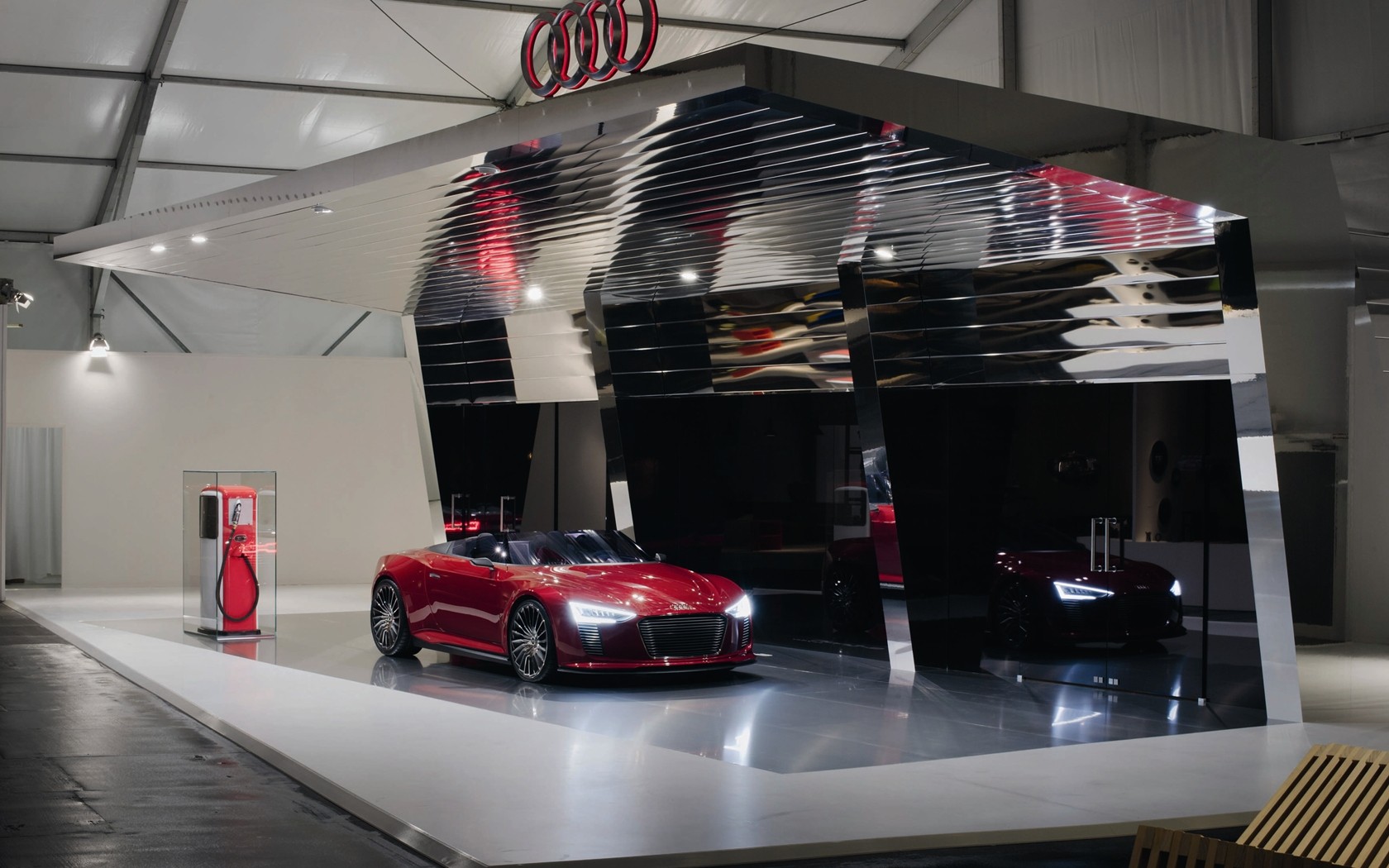Audi e-tron spyder