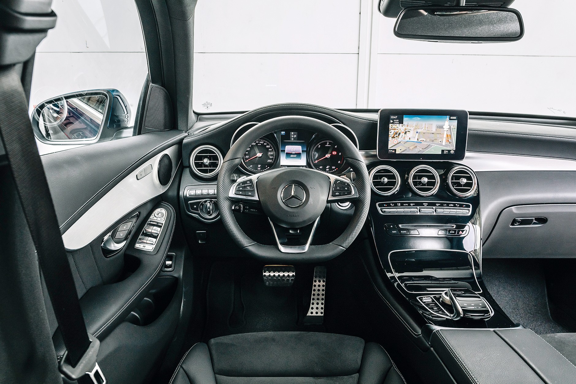 BMW X4 xDrive 20d kontra Mercedes GLC 250 d 4Matic Coupe