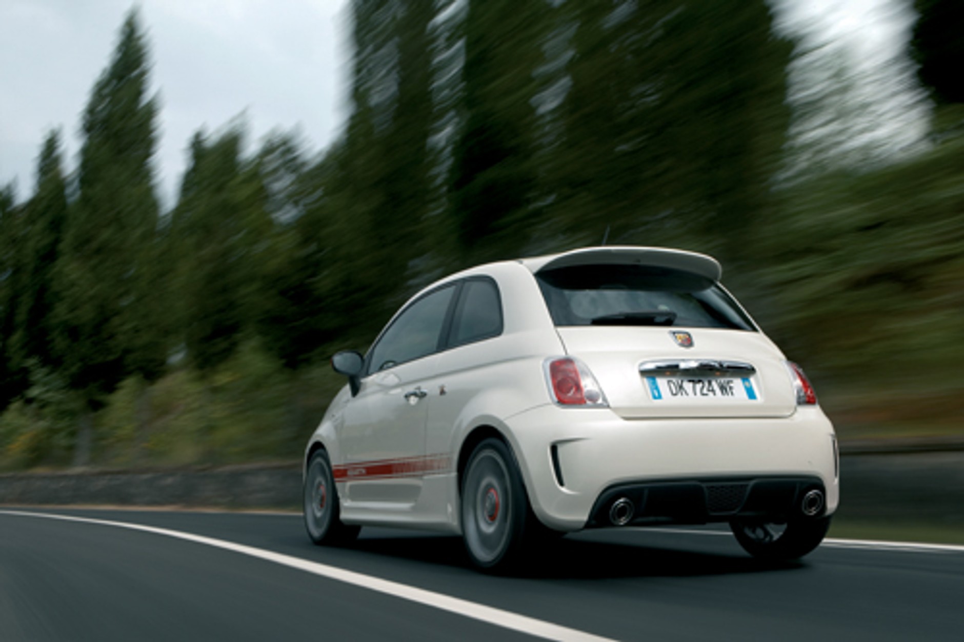 Fiat 500 Abarth - Legenda wraca na tor