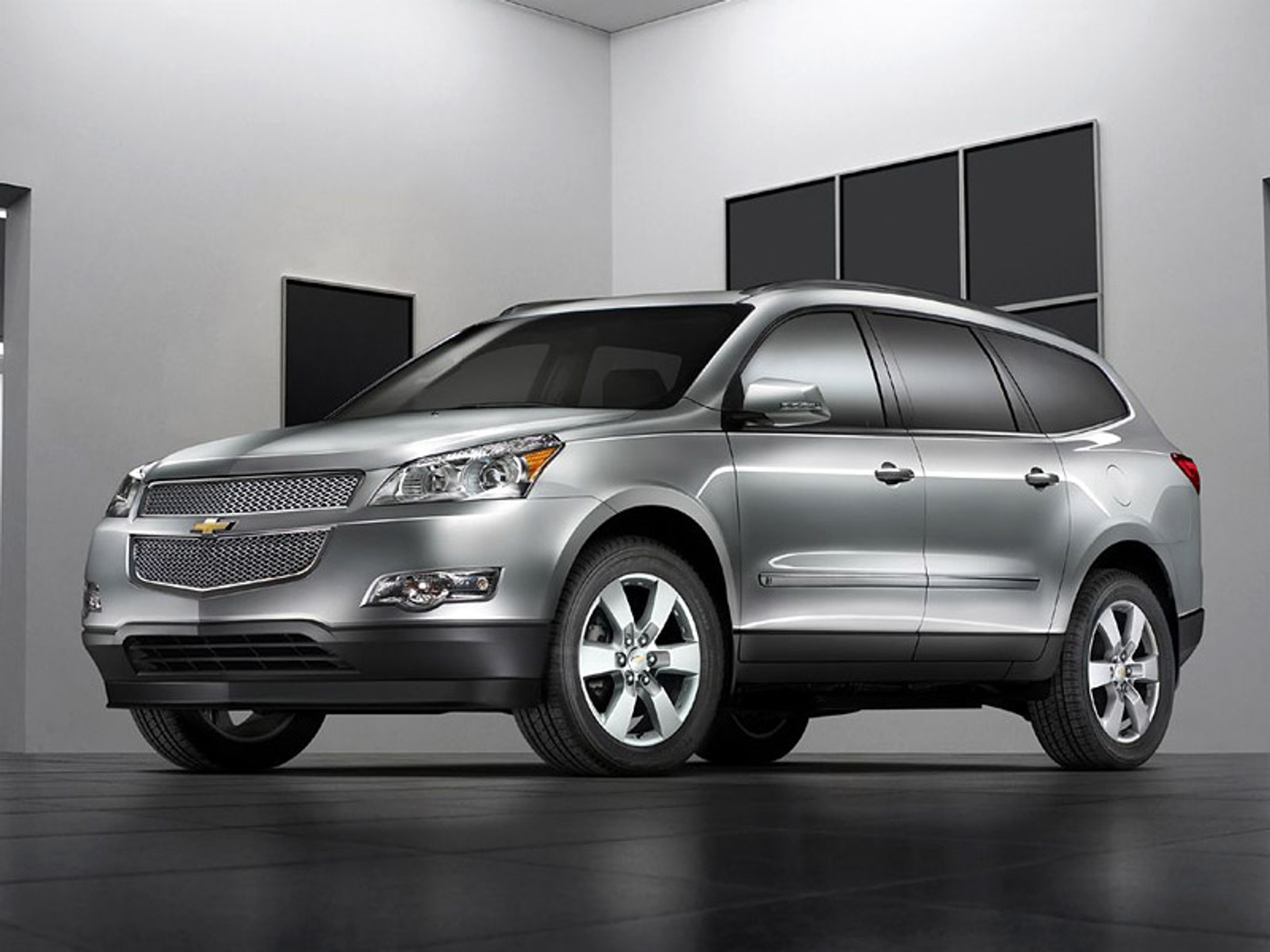Chicago 2008: Chevrolet Traverse - czwarty w zespole