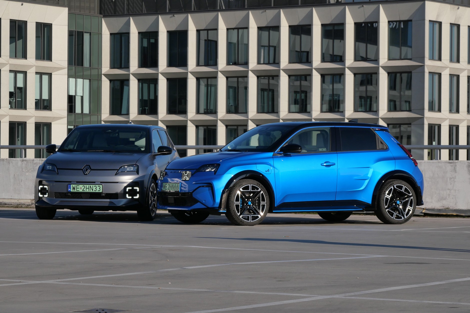 Renault 5 vs Alpine A290