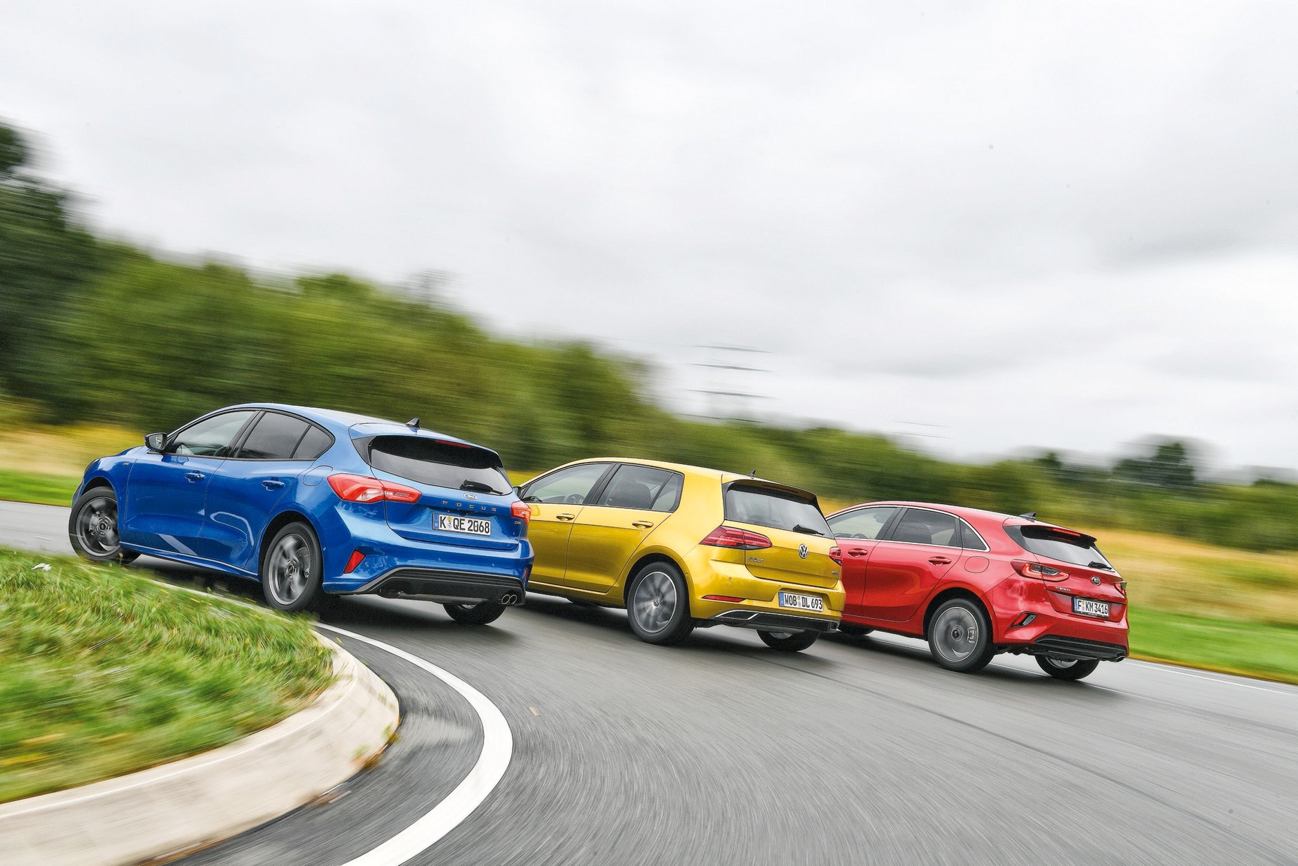 Porównanie - nowy Ford Focus, Kia Ceed i VW Golf