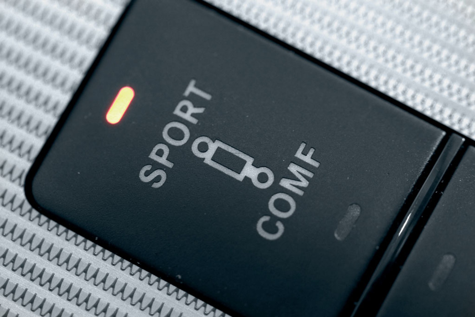 Regulowane zawieszenie - 3500-20 000 zł