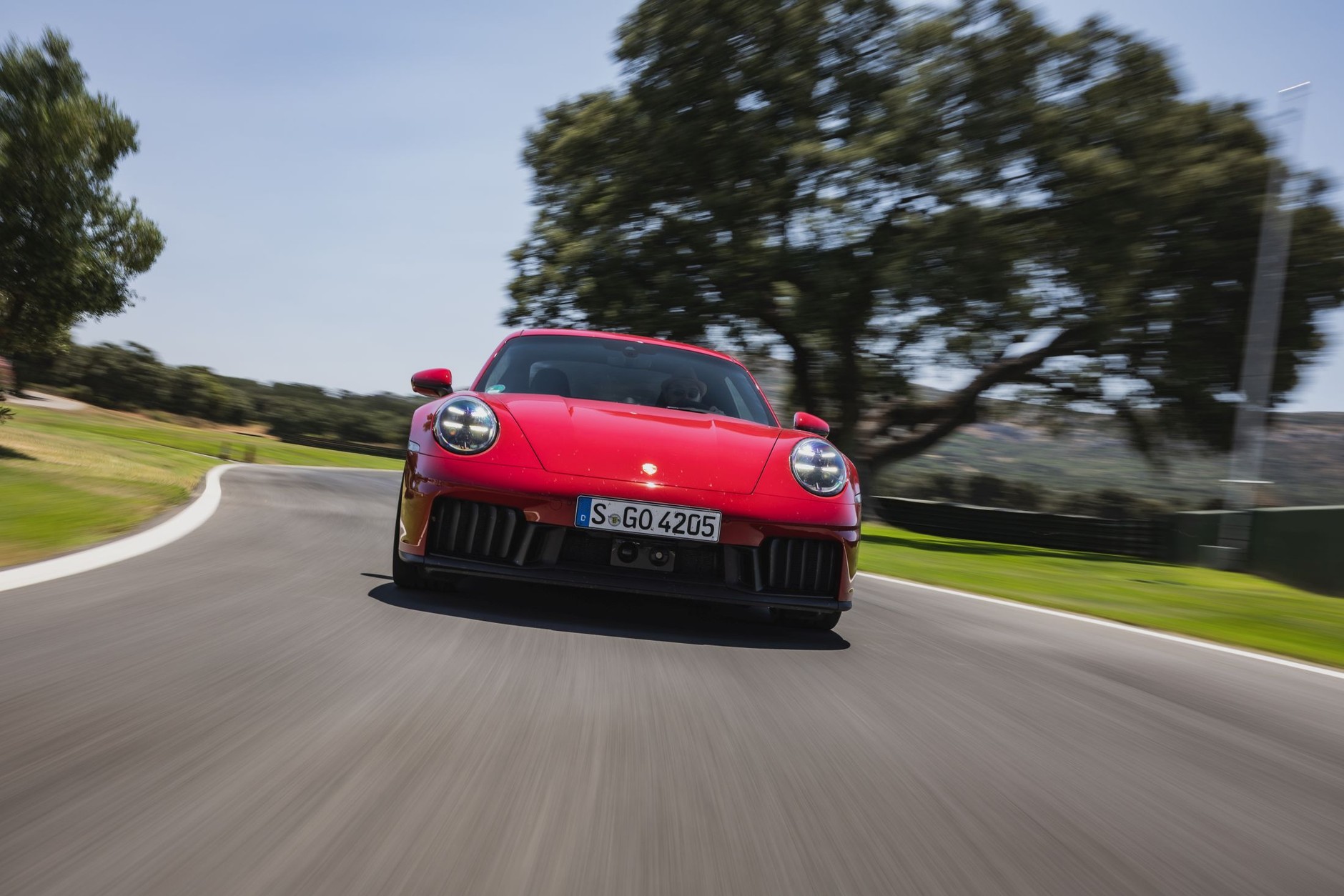 Porsche 911 Carrera 4 GTS