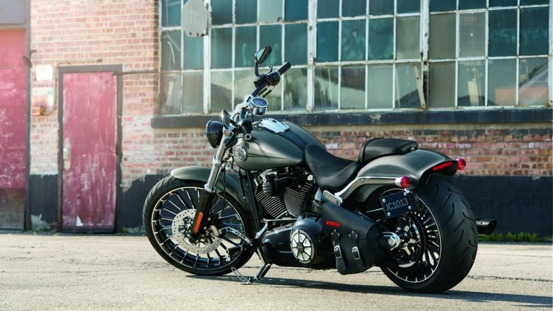 Harley-Davidson Breakout