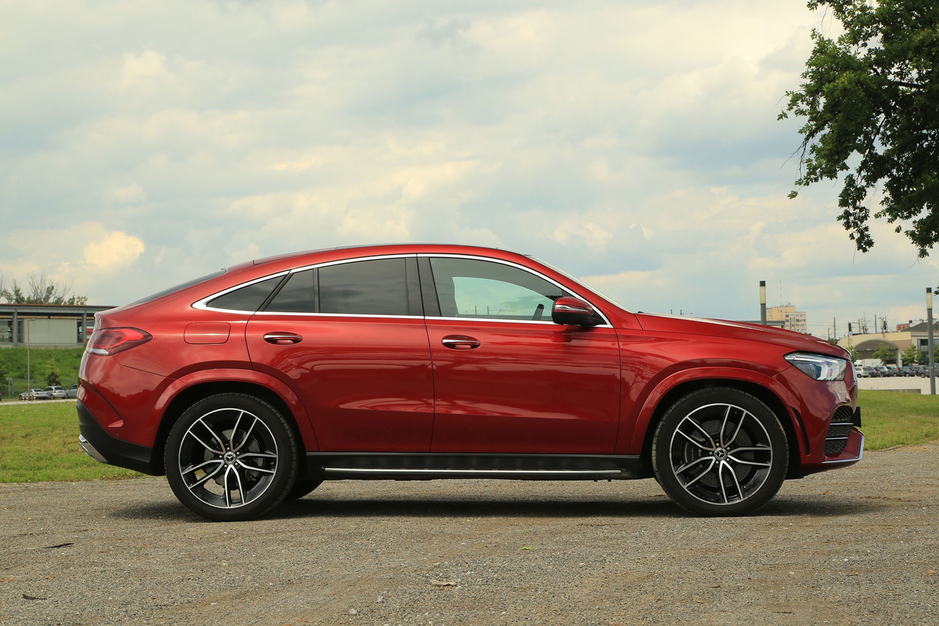 Mercedes GLE Coupe 400d - Coupe na szczudłach