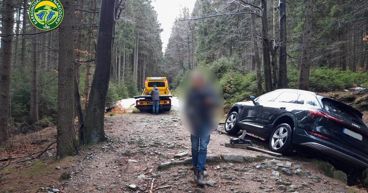Niemiecki kierowca wjechał tam, gdzie nie powinien. I utknął