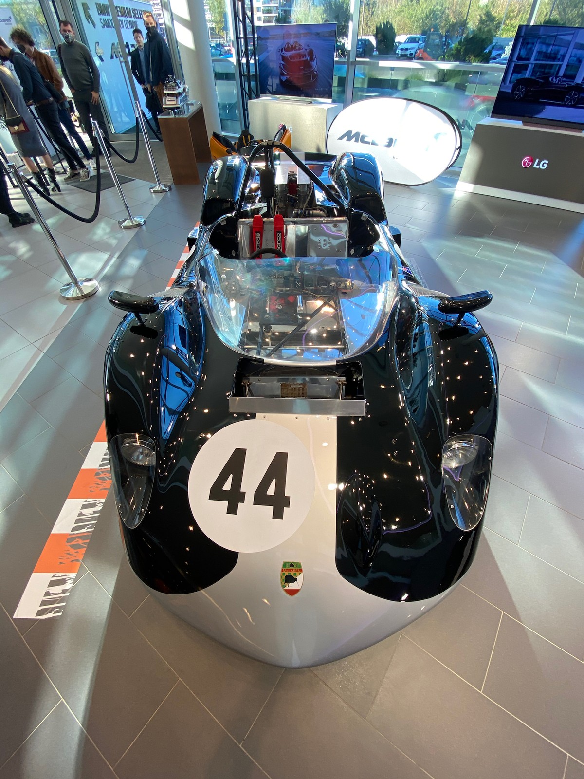 McLaren Elva w Warszawie