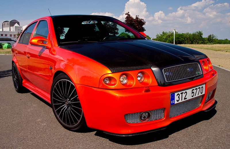 Garaż tunera: Škoda Octavia –  kameleon na sterydach
