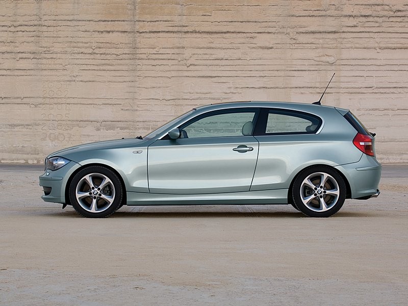 BMW serii 1: troje drzwi i facelifting