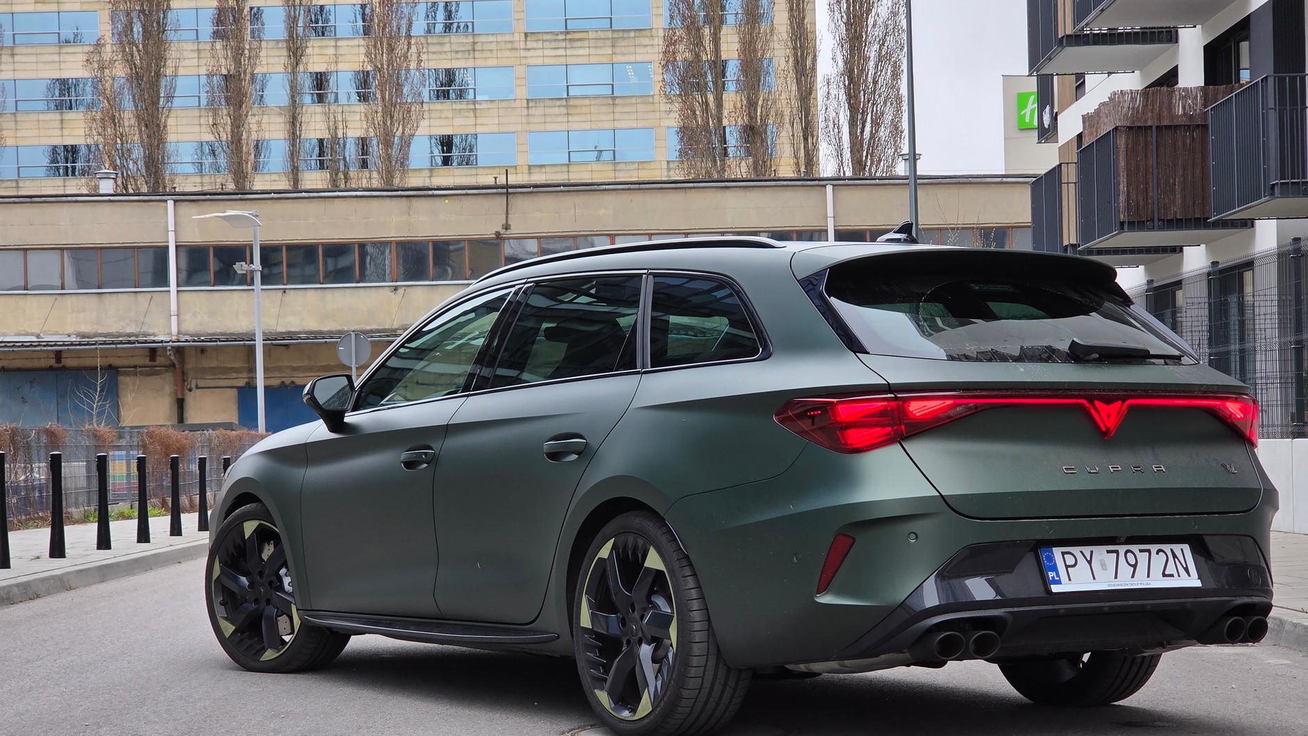 Cupra Leon Sportstourer VZ Tribe Edition