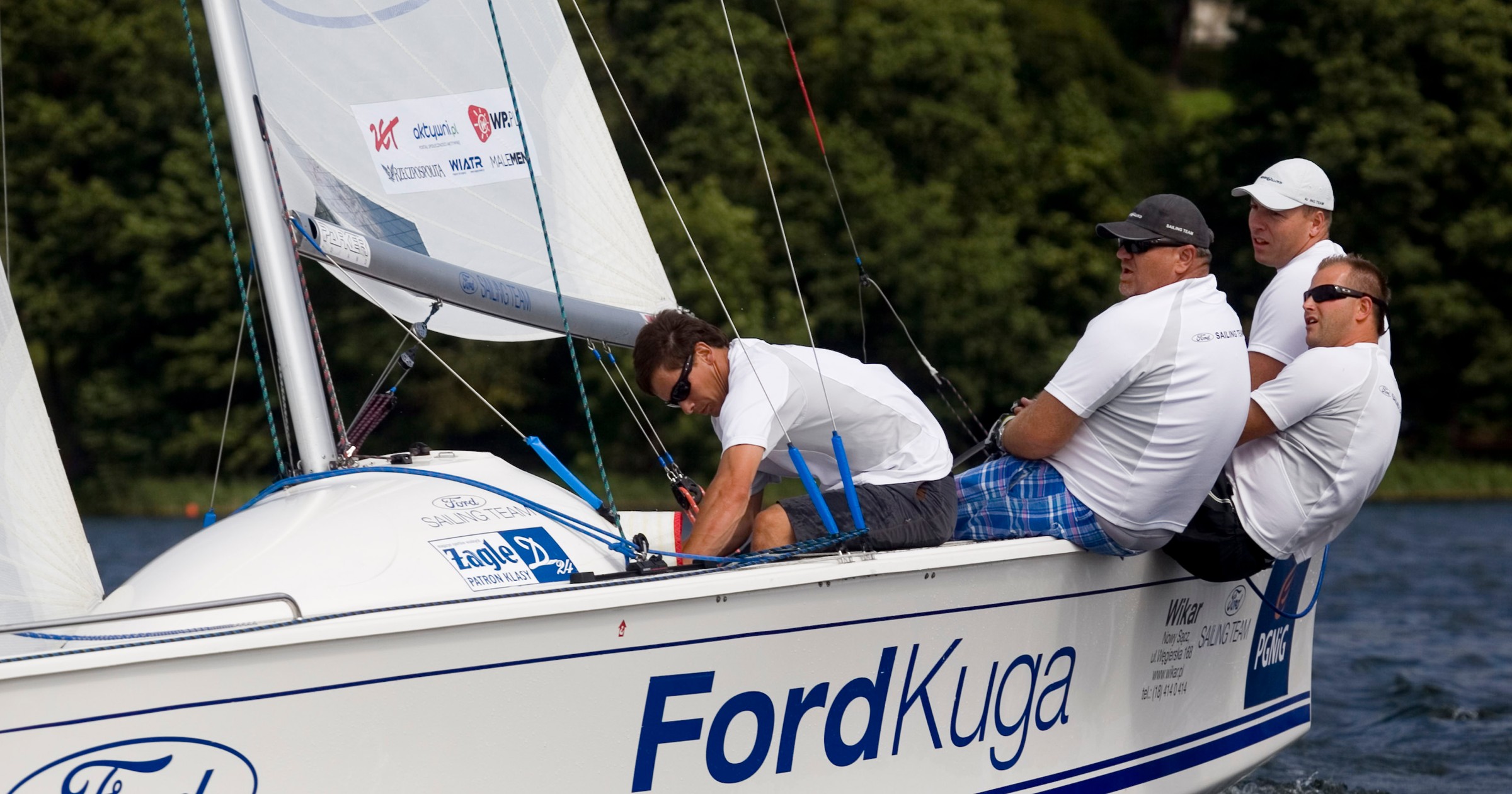 Ford Kuga zwycięża też na wodzie