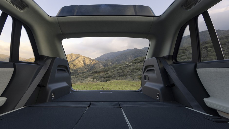 Rivian R3