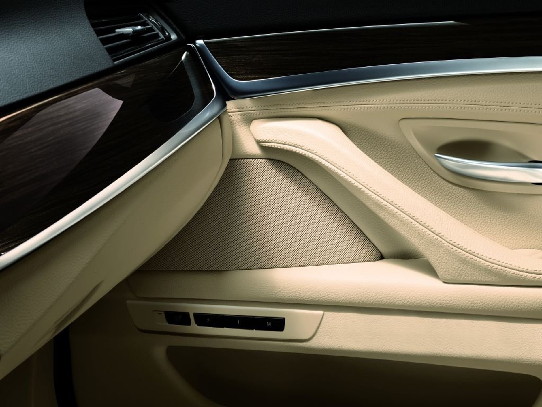 BMW Serii 5 - Bawarczyk nadal w formie