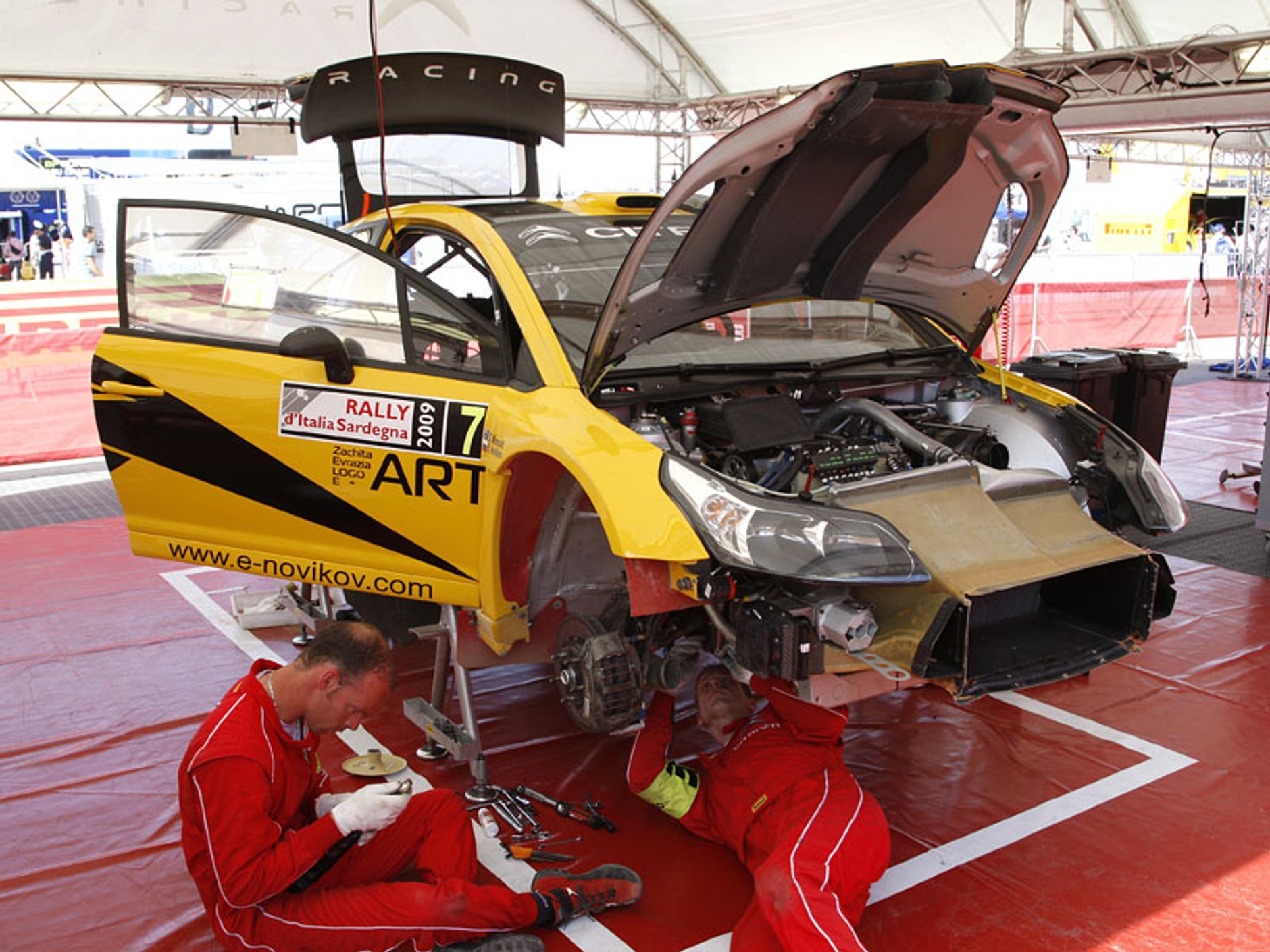 Rajd Włoch 2009: triumf Forda i przegrany Kościuszko (fotogaleria)