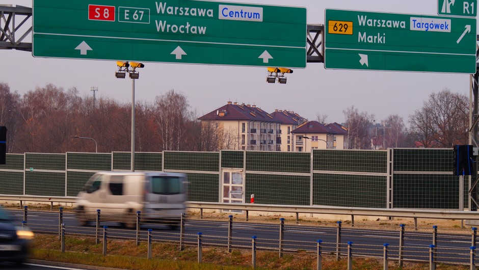 Odcinkowy pomiar prędkości na trasie S8 już działa