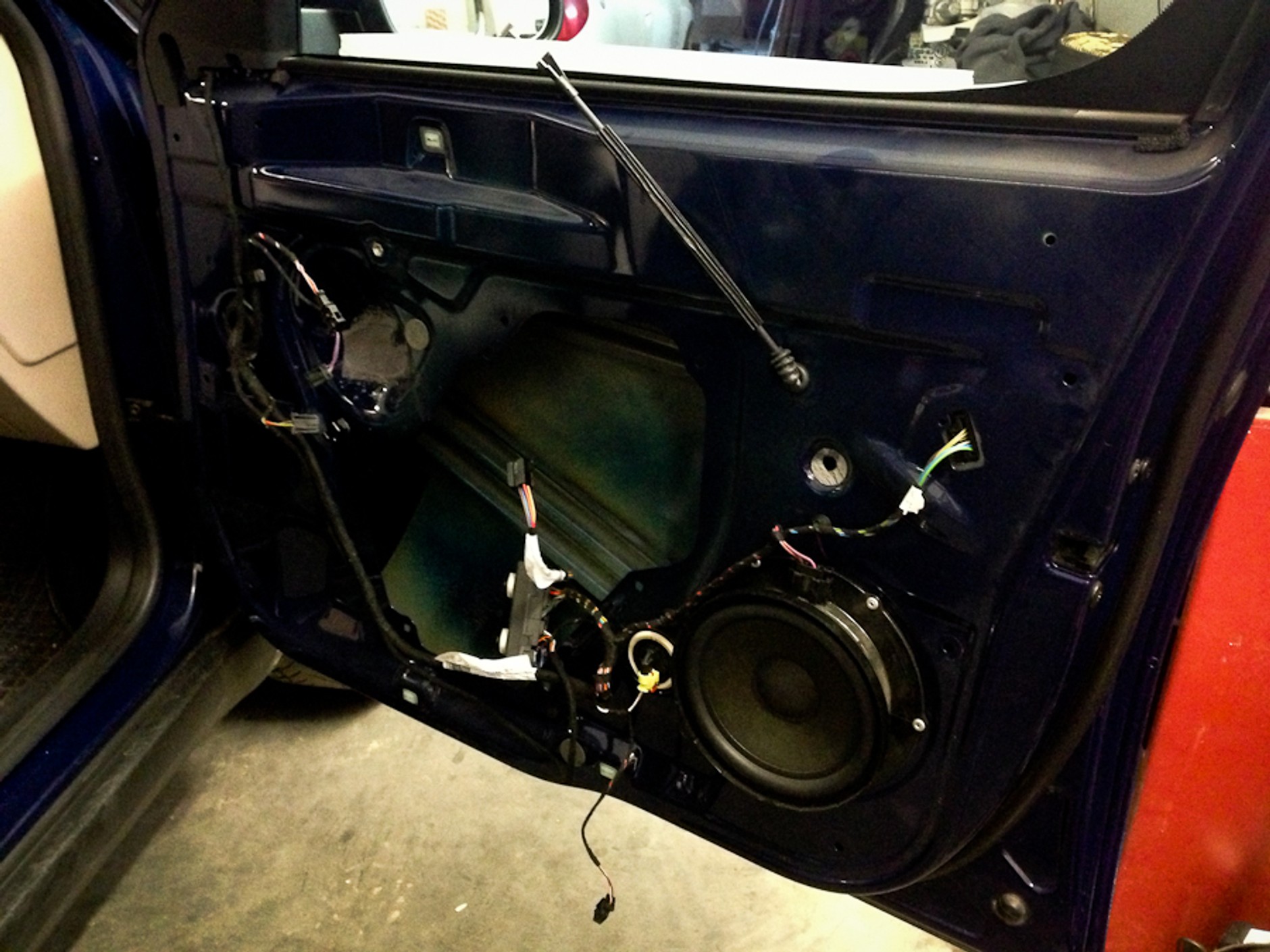 Drzwi Yeti i swobodny dostęp do wnętrza