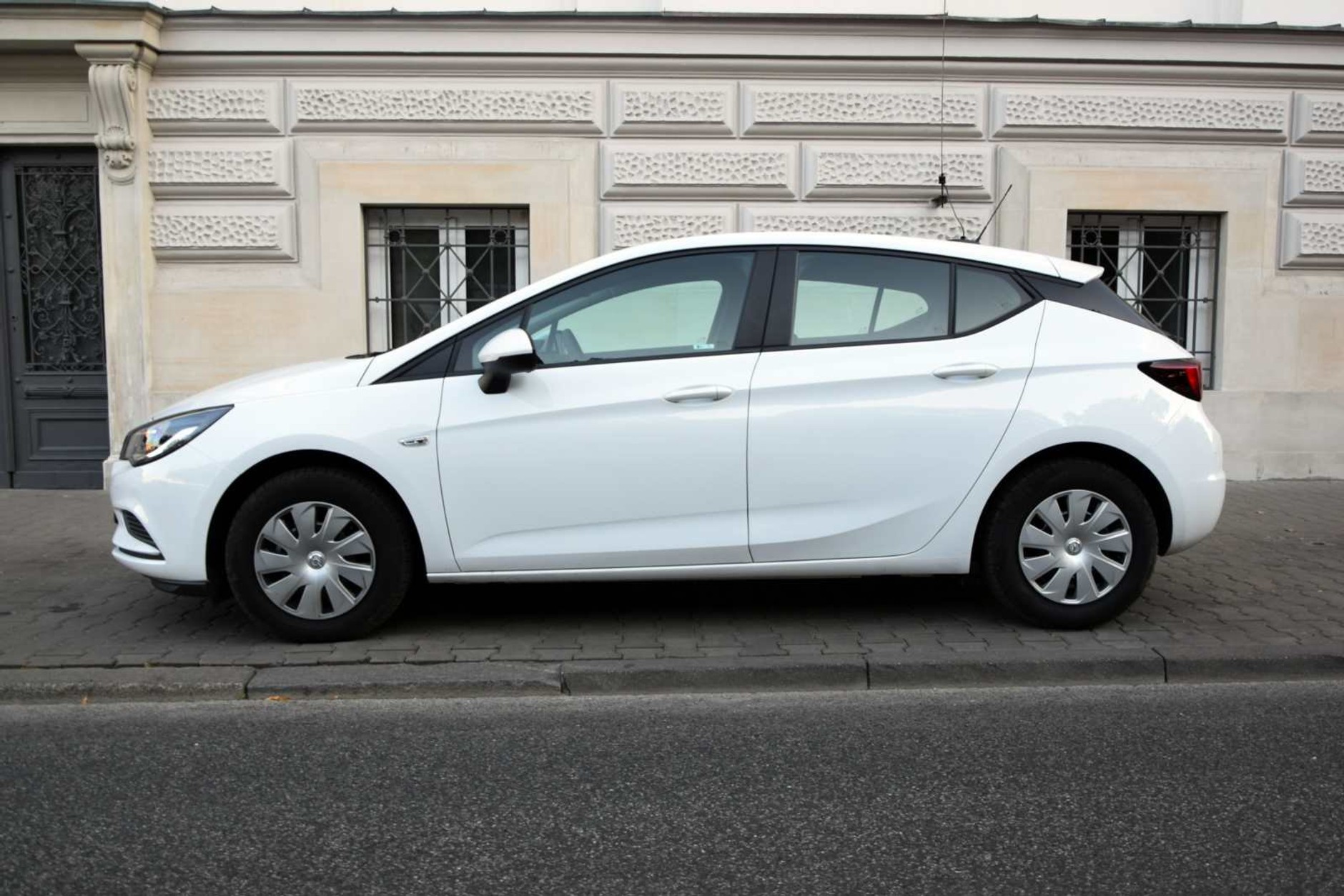 Opel Astra V (K)