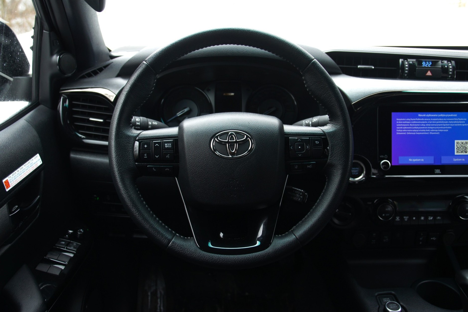 Toyota Hilux 2.8 D-4D MHEV Invincible