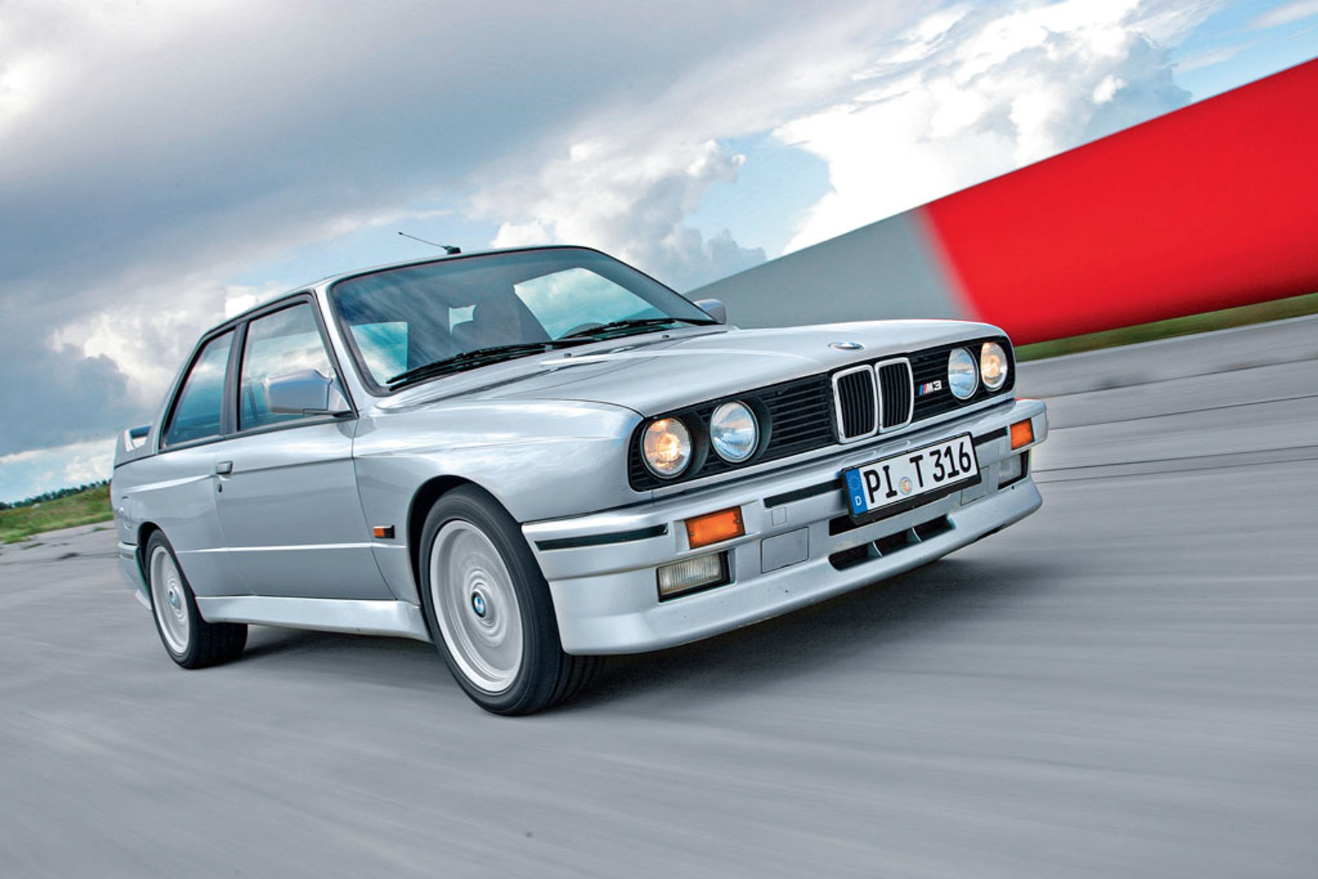 BMW M3 - Wymuskany atleta