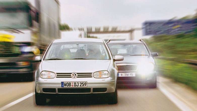 Autostradowe błędy: Radzimy jak jeździć po autostradzie